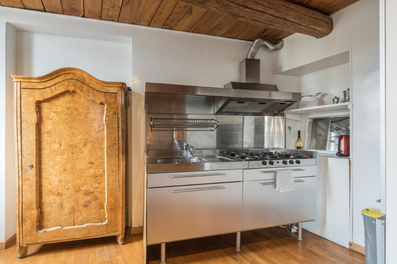 Apartamento Cozy Wooden Apt In Piazza Navona *